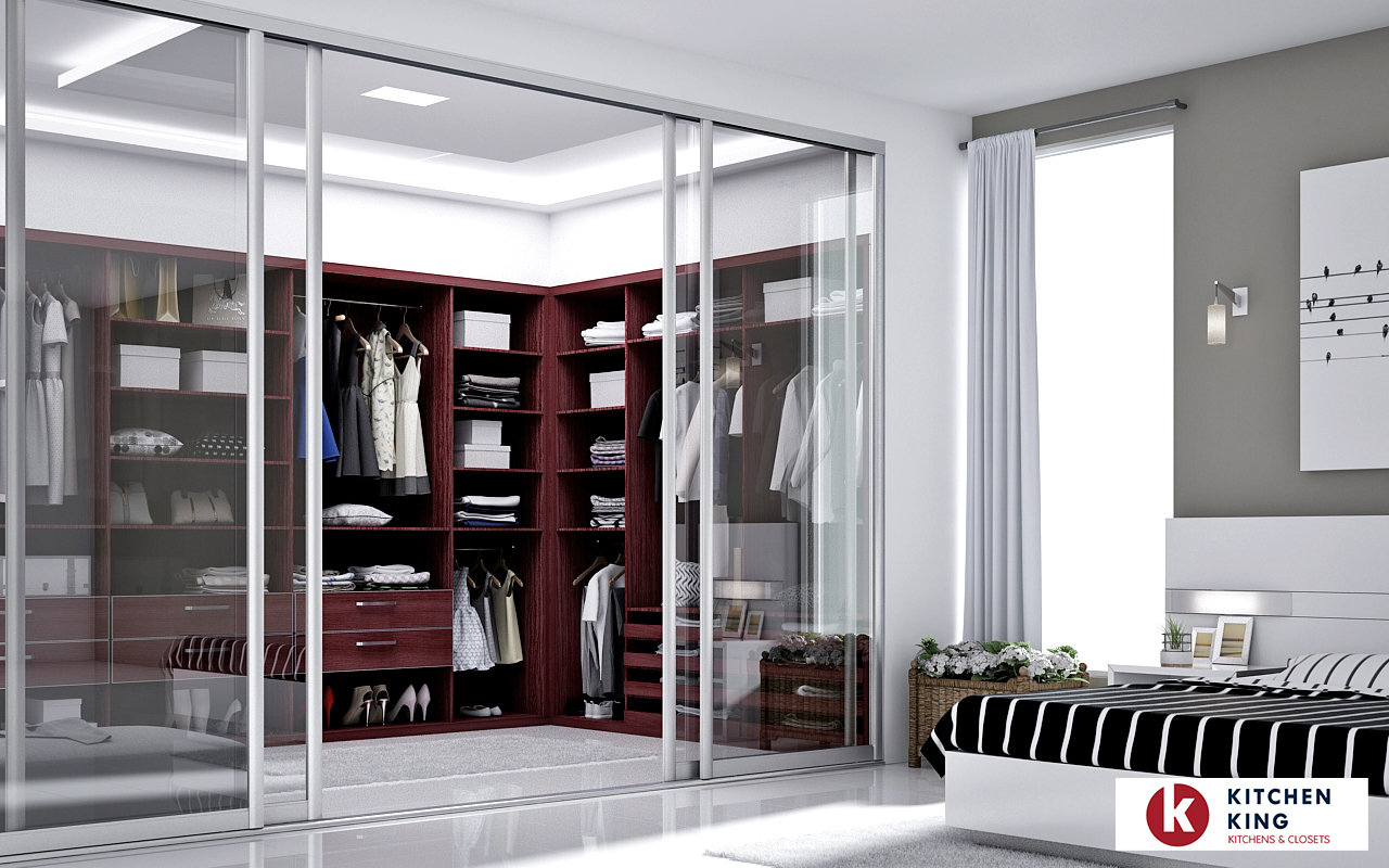 Luxury closet design in Dubai